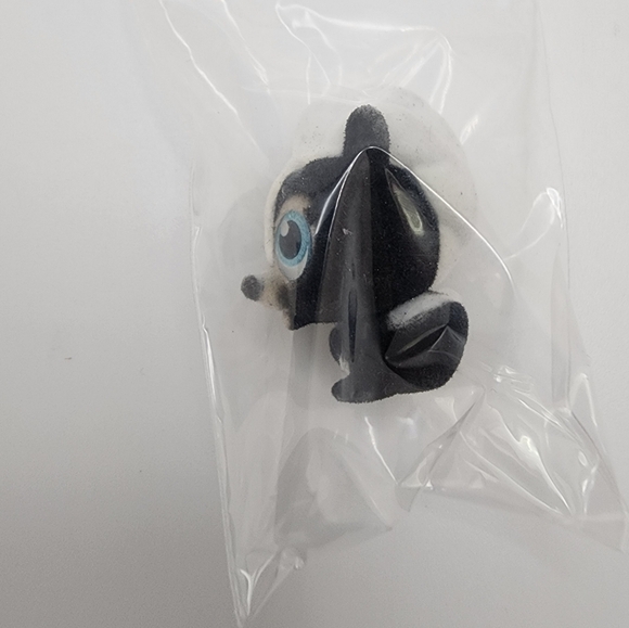 Disney Doorables Series 5 Special Edition "Flower" From Bambi Figurine - Picture 9 of 9